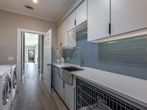 2801 Barton Point DR, Austin TX 78733