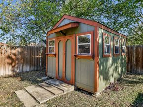 10104 Woodland Village DR, Austin TX 78750
