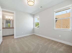 11112 Zimmerman LN 24, Austin TX 78726