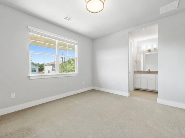 11112 Zimmerman LN 24, Austin TX 78726