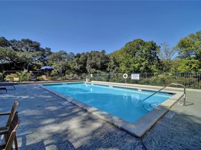 901 E Oltorf ST 201, Austin TX 78704