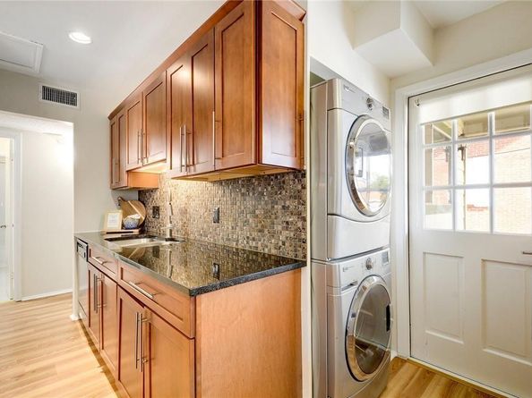 901 E Oltorf ST 201, Austin TX 78704