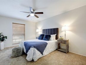 901 E Oltorf ST 201, Austin TX 78704