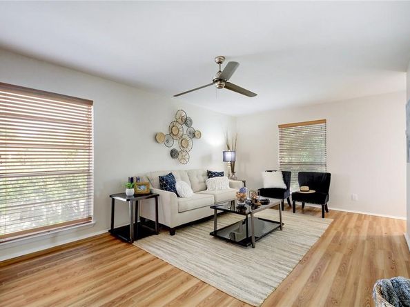 901 E Oltorf ST 201, Austin TX 78704