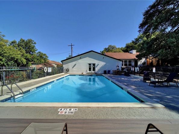 901 E Oltorf ST 201, Austin TX 78704