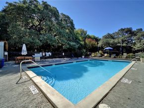 901 E Oltorf ST 201, Austin TX 78704