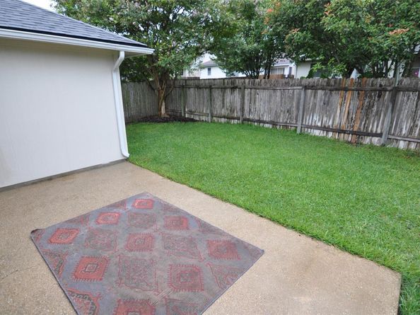 21304 Secretariat Ridge LN, Pflugerville TX 78660