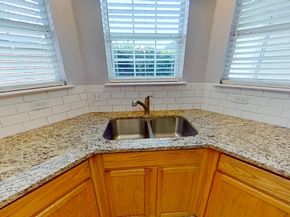 21304 Secretariat Ridge LN, Pflugerville TX 78660