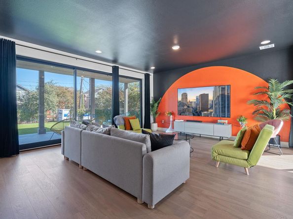 1604 Miriam Ave, Austin TX 78702