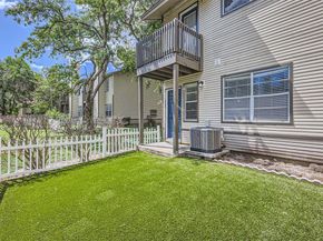 1830 River Crossing CIR D, Austin TX 78741