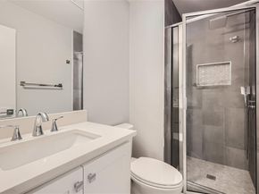 1830 River Crossing CIR D, Austin TX 78741