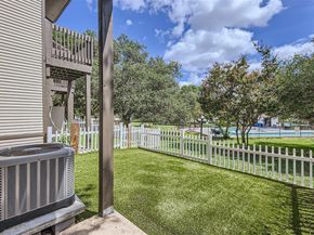 1830 River Crossing CIR D, Austin TX 78741