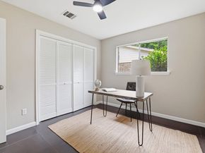 9907 Oak Hollow DR, Austin TX 78758