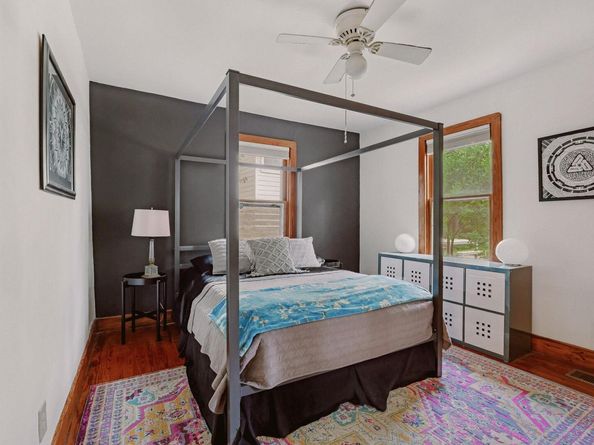 2102 E 17th ST, Austin TX 78702