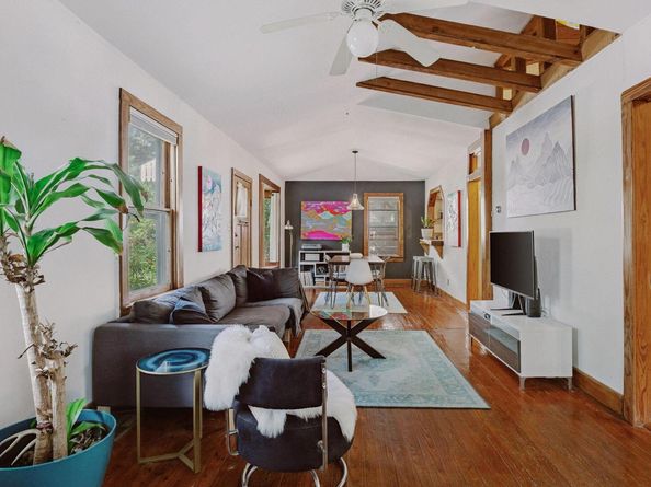 2102 E 17th ST, Austin TX 78702