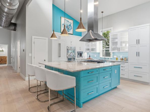 708 Upson ST, Austin TX 78703