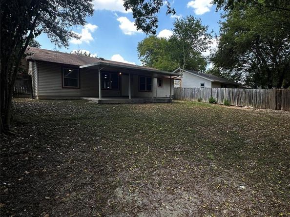 6407 Moonglow DR, Austin TX 78724