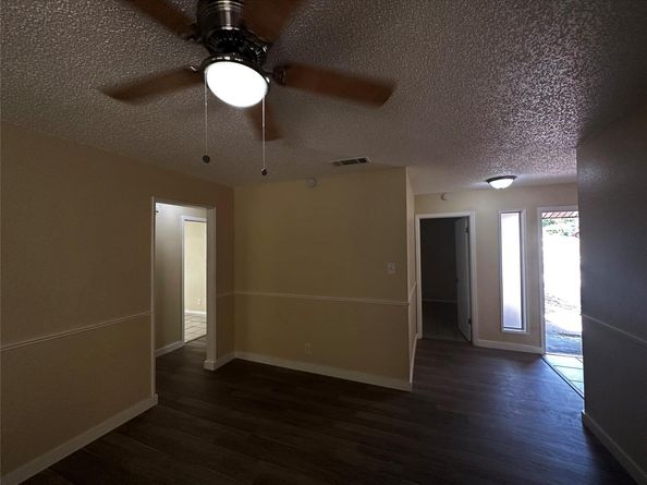 6407 Moonglow DR, Austin TX 78724