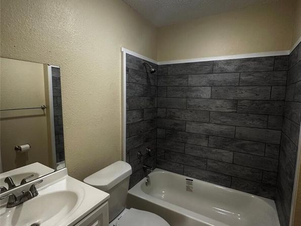 6407 Moonglow DR, Austin TX 78724