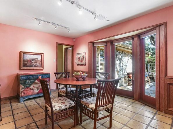 7702 Pleasant Meadow CIR, Austin TX 78731