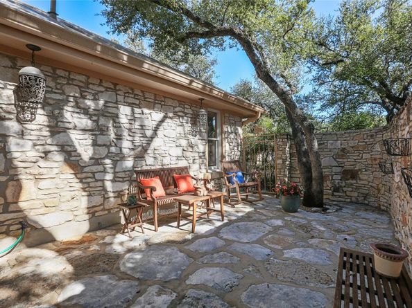 7702 Pleasant Meadow CIR, Austin TX 78731