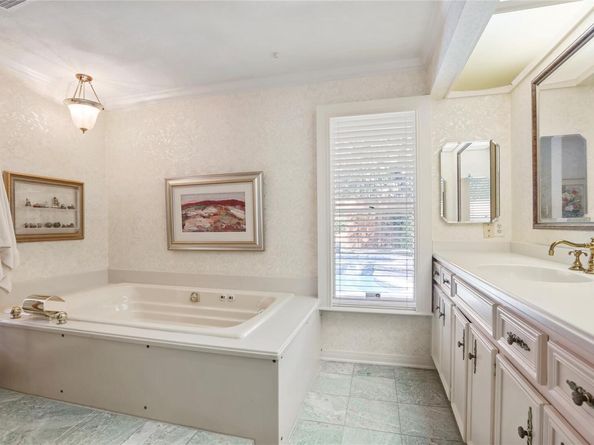 7702 Pleasant Meadow CIR, Austin TX 78731