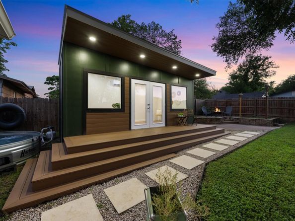 10106 Woodstock DR, Austin TX 78753