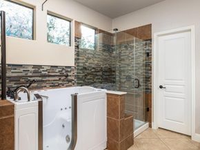 4332 Teravista Club DR 4, Round Rock TX 78665