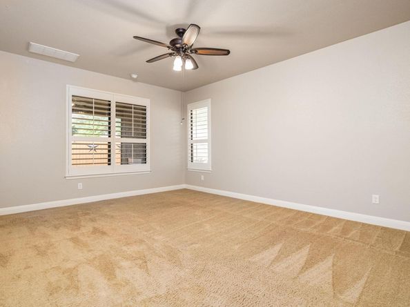 4332 Teravista Club DR 4, Round Rock TX 78665