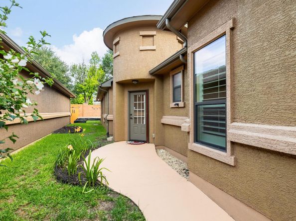 4332 Teravista Club DR 4, Round Rock TX 78665