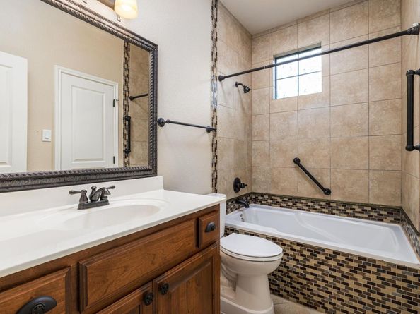 4332 Teravista Club DR 4, Round Rock TX 78665