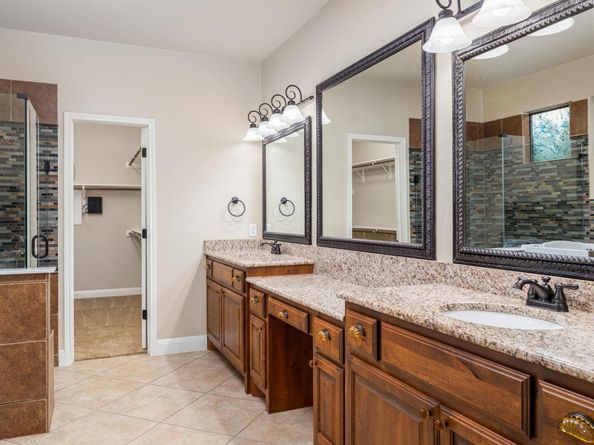4332 Teravista Club DR 4, Round Rock TX 78665