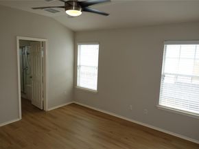 16100 S Great Oaks DR 1902, Round Rock TX 78681