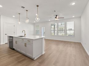 2725 Woodall DR 1703, Cedar Park TX 78613