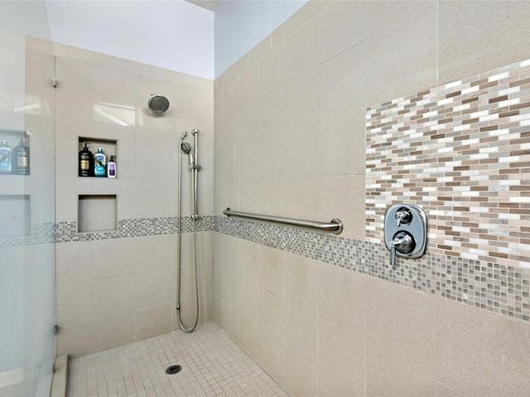 106 Waterlily LN, Georgetown TX 78633