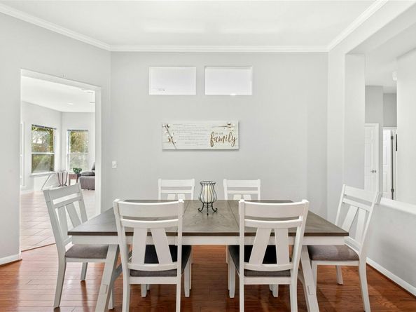 106 Waterlily LN, Georgetown TX 78633