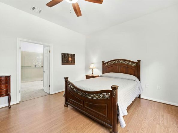 106 Waterlily LN, Georgetown TX 78633