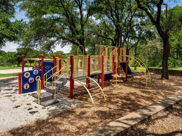 3207 Harpers Ferry LN, Austin TX 78745