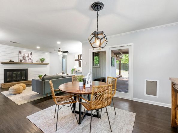 3207 Harpers Ferry LN, Austin TX 78745
