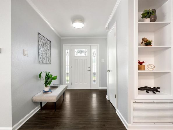 3207 Harpers Ferry LN, Austin TX 78745