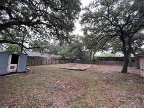 5722 Manor RD, Austin TX 78723