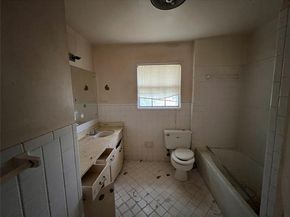 5722 Manor RD, Austin TX 78723