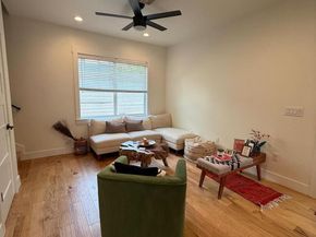 806 Philco DR 2, Austin TX 78745