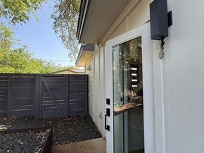 806 Philco DR 2, Austin TX 78745
