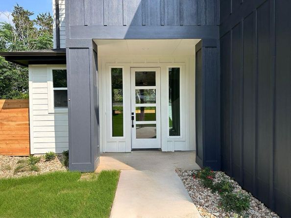 11111 Elm ST, Jonestown TX 78645