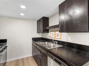 1800 Lavaca ST 705, Austin TX 78701