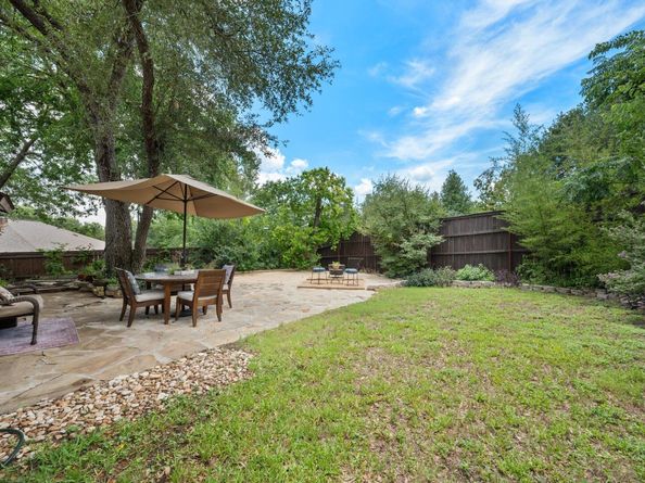 8005 Red Willow DR, Austin TX 78736
