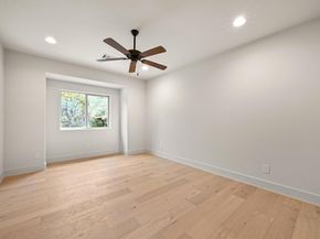 2800 Barton Point DR, Austin TX 78733