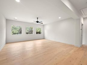 2800 Barton Point DR, Austin TX 78733