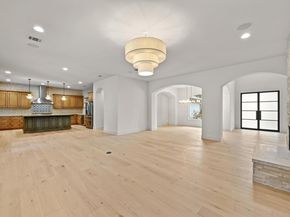 2800 Barton Point DR, Austin TX 78733